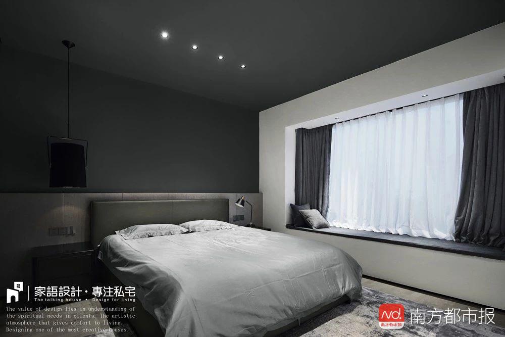 只有喜欢暗系极简的你,才懂得欣赏这座房子设计的深度与浪漫