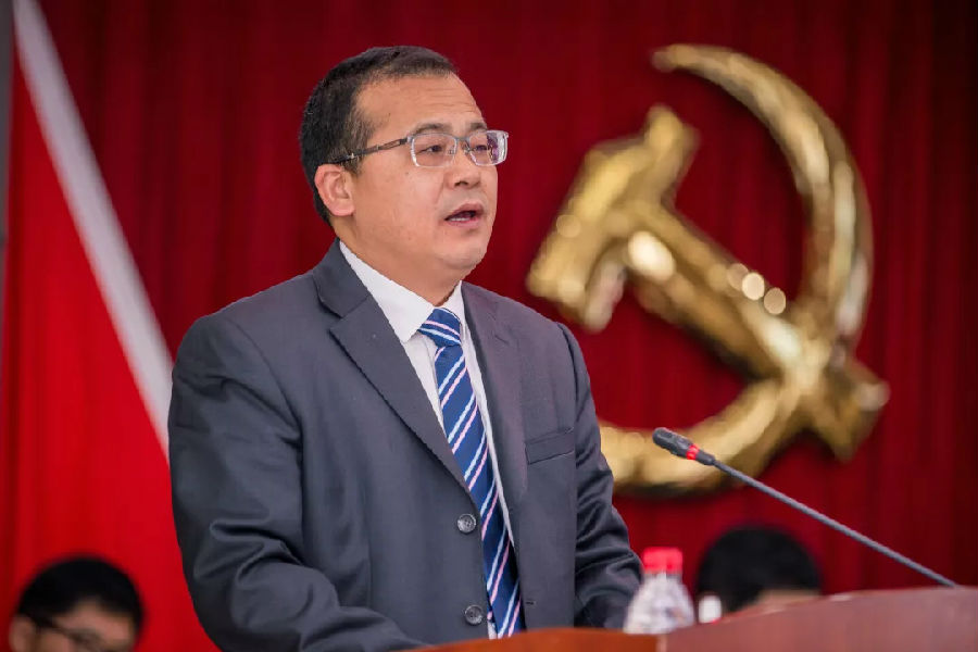 新闻资讯高荣望作报告,总结2018年工作,谋划2019年工作 今天,新安街道