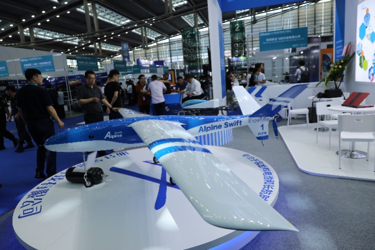 赛博游击战打进首都圈！乌克兰隔空斩首俄空军