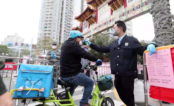 深圳外卖、快递实行无接触配送