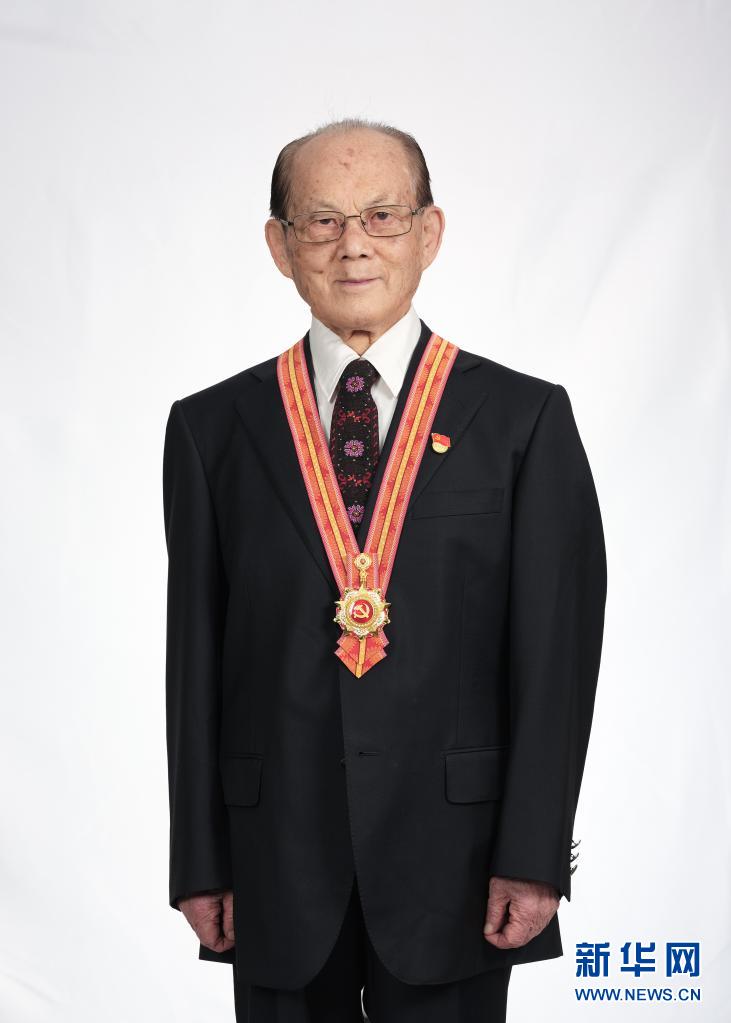 60ee334160637.jpg