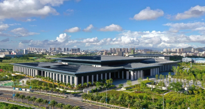 坪山打造世界一流高科技产业园区
