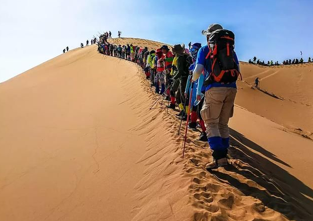 高中生沙漠探险身亡，与留学申请“挂钩”