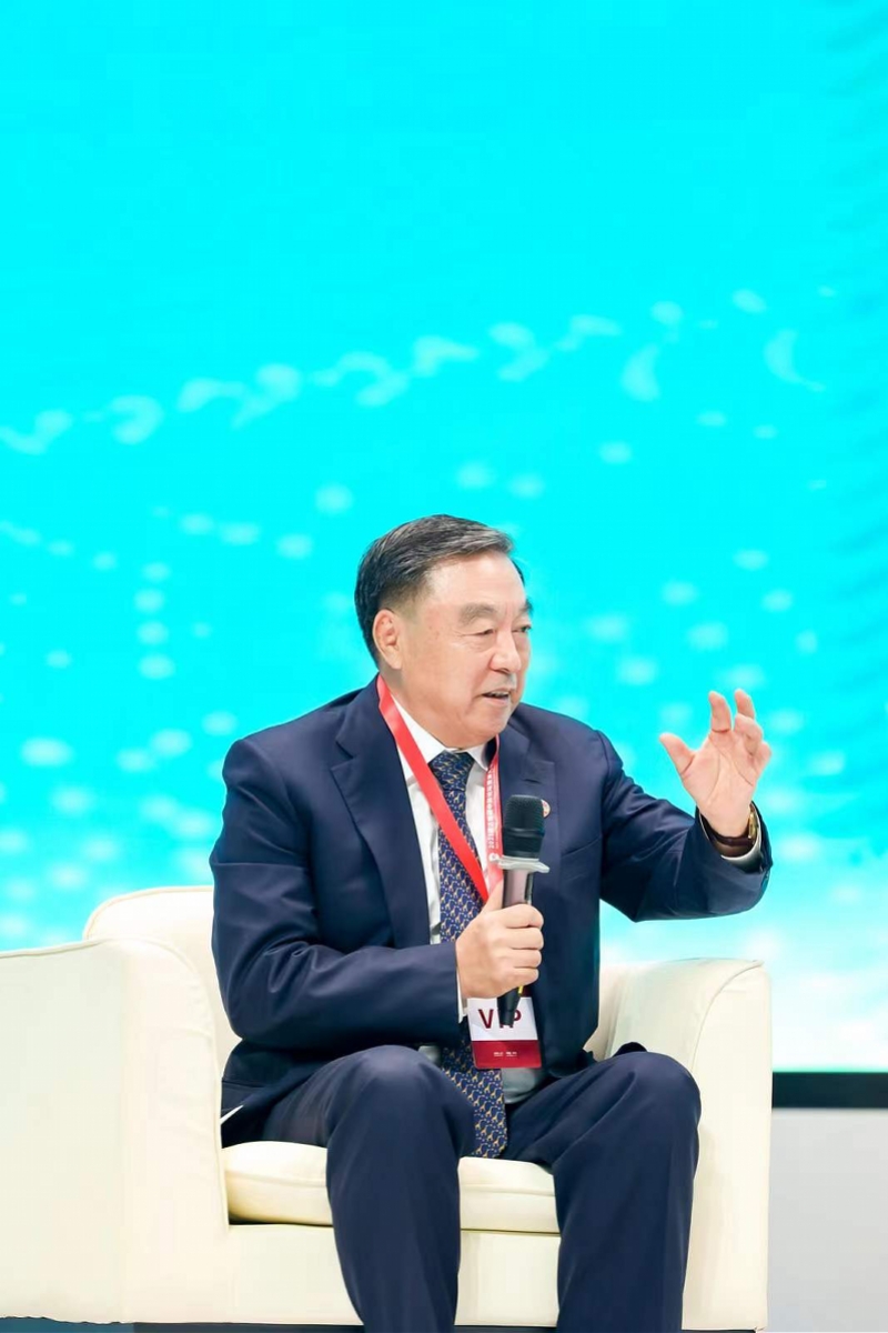 马蔚华向绿色金融转型不能一刀切需要大量创新