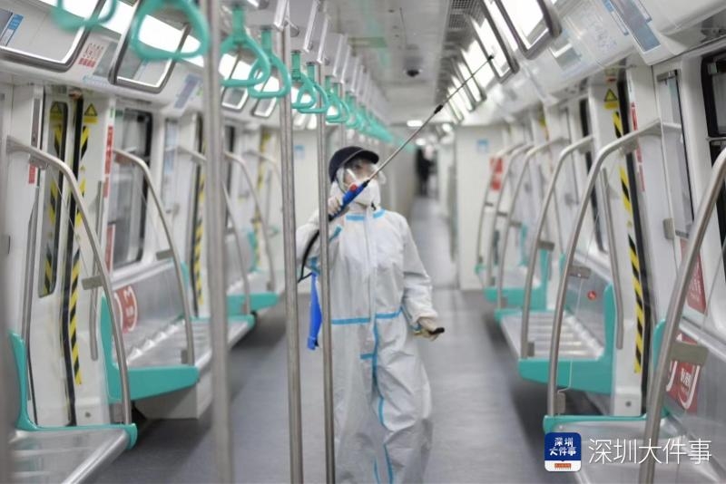 今晚深圳地铁恢复正常工作日运营水平，并将恢复半程末班车