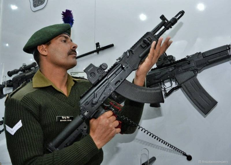 印度即将投产AK-203突击步枪！首次在俄罗斯境外制造